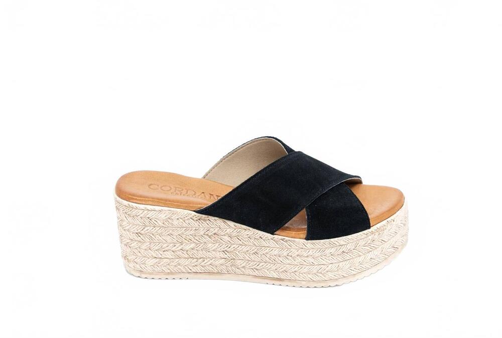 NEW CORDANI women's bella sandals in black suede